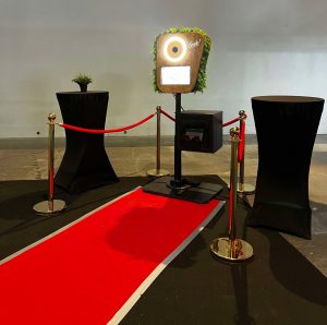 Tapis rouge et poteaux VIP